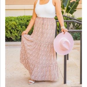 Brand new Pinklily maxi skirt. Size XL. Beautiful print!!